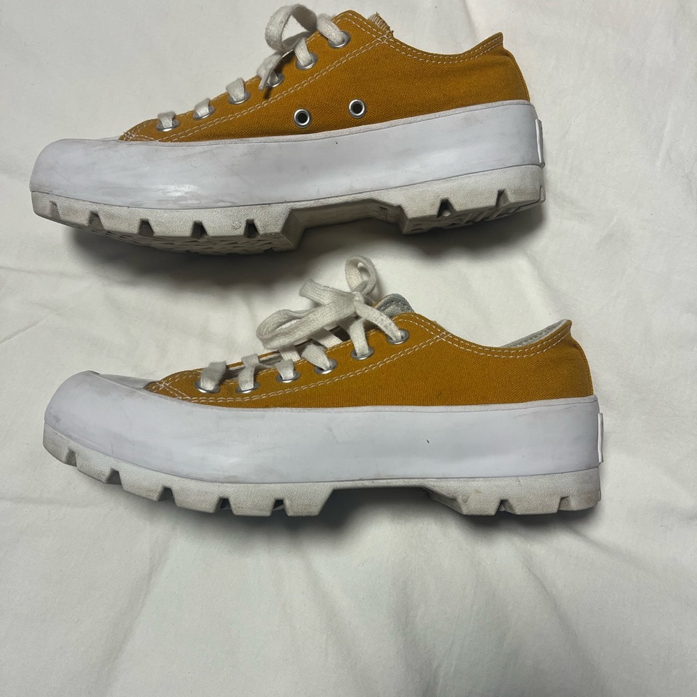 Converse Women's Sneakers in Mustard and White